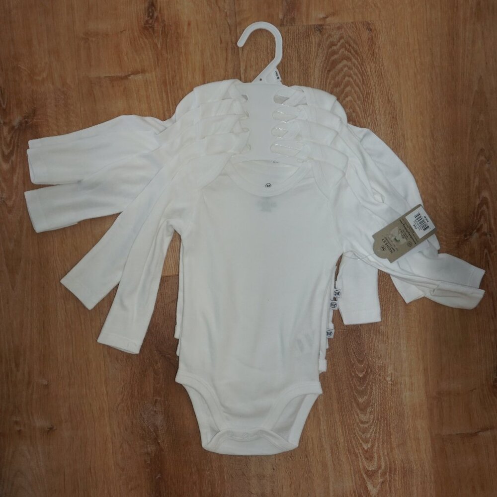 NWT 3-6 month long sleeve bodysuits, 5 pack, Honest Baby Company, organic cotton